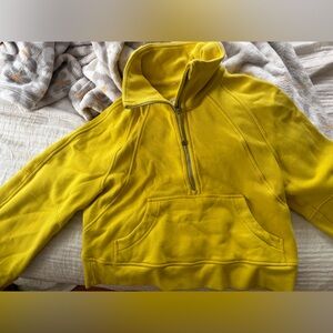 Lululemon cropped scuba